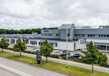 Butikslokal på utmärkt läge på Berga