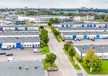 Lager med trivsamt kontor på Florettgatan