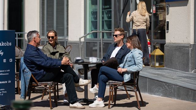 I Dockan kan du sitta ute på lunchen