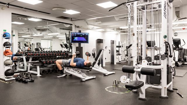 I fastigheten Bricks finns ett gym samt ett omklädningsrum