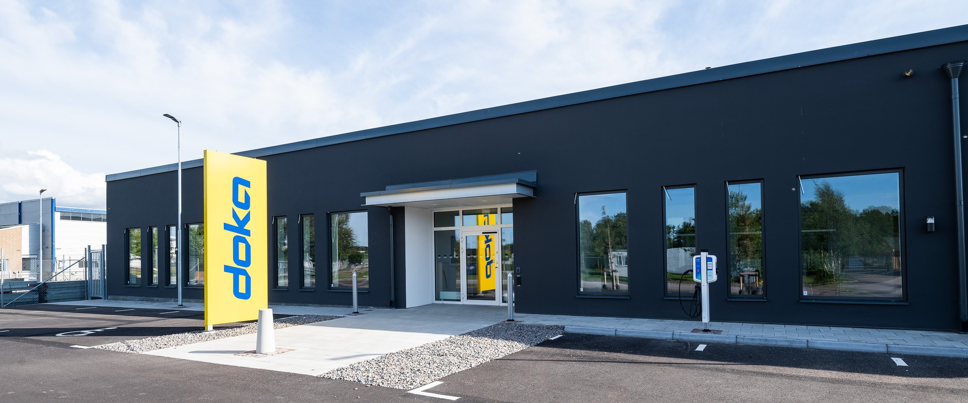 I Väla Norra uppför Wihlborgs nu en produktionsanläggning åt Doka.