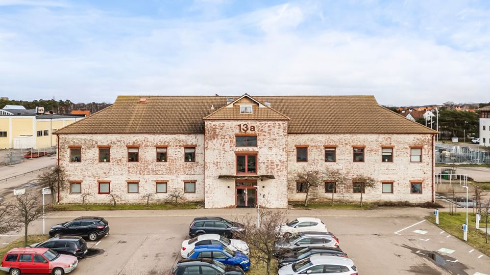 Bild på fasaden på Plåtförädlingen 8