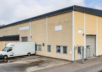 Lager med kontor i södra Helsingborg