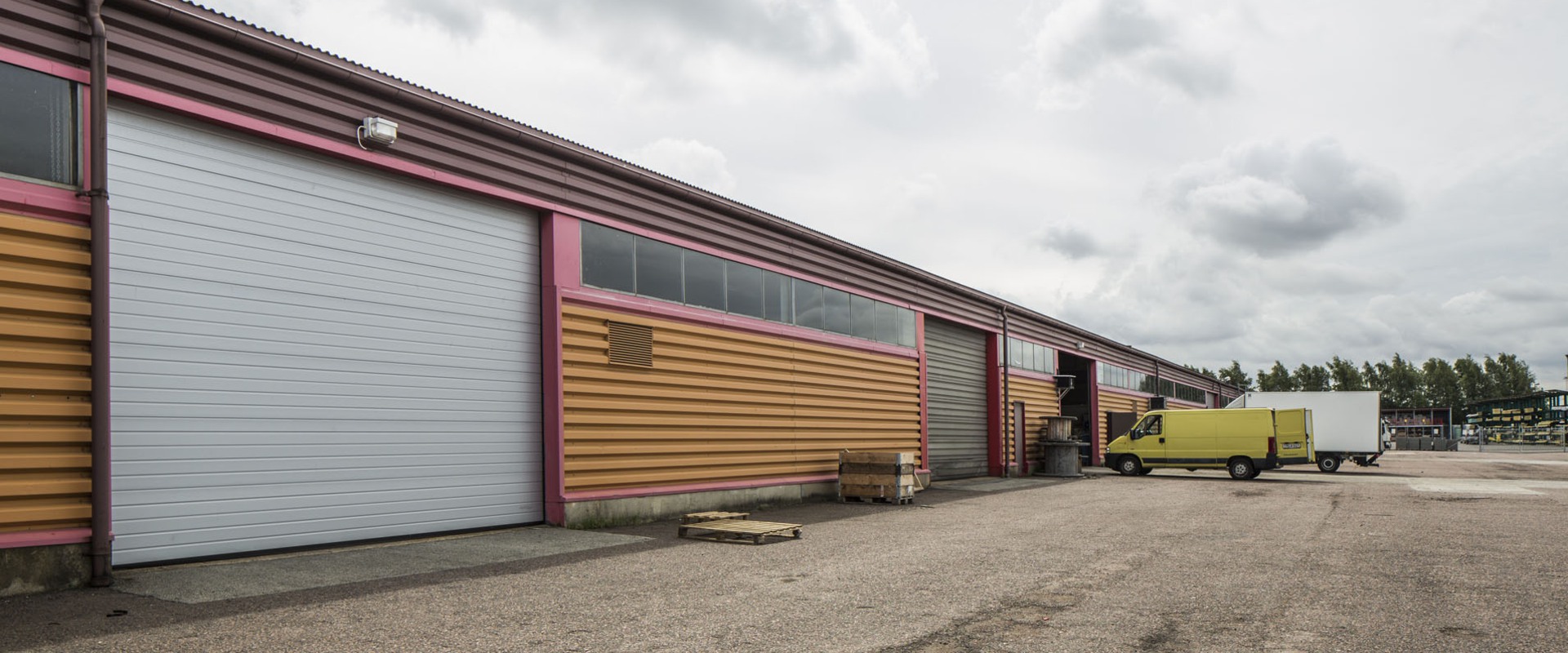 Kallager i Fosie med takskjutport