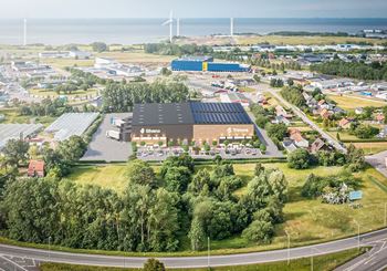 Dynamisk tomt med perfekt läge