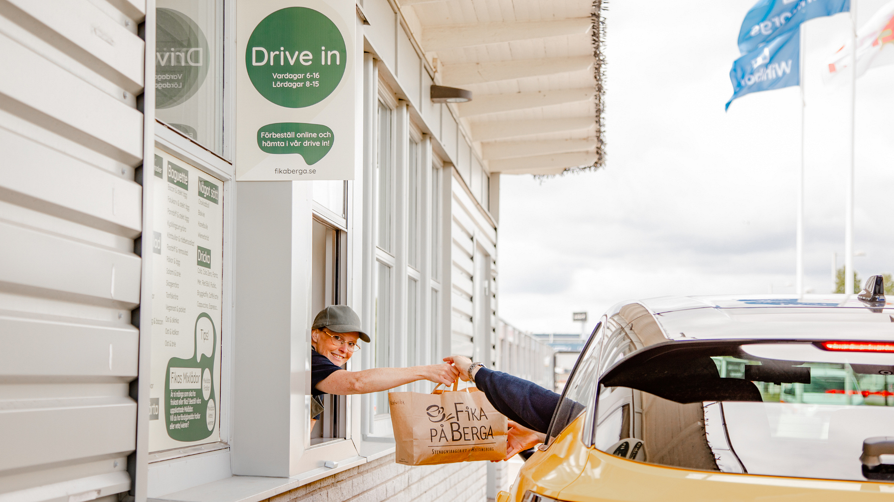 I Fika Bergas nya lokaler samlas den växande skaran fikasugna kunder