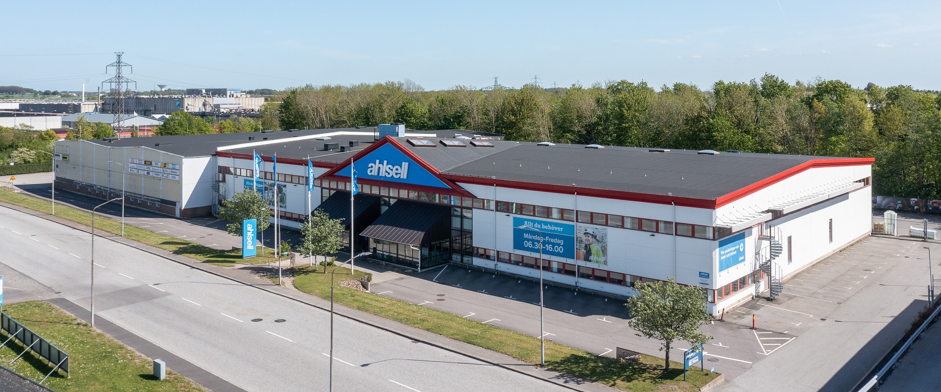 Butik, lager och kontor i ett etablerat affärsläge