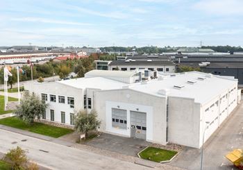 Flexibel lokal med lager och kontor mitt i Fosie