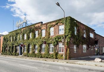 Söderhavet 4, fastighet med kontor på Carlsgatan 54 i Nyhamnen, Malmö