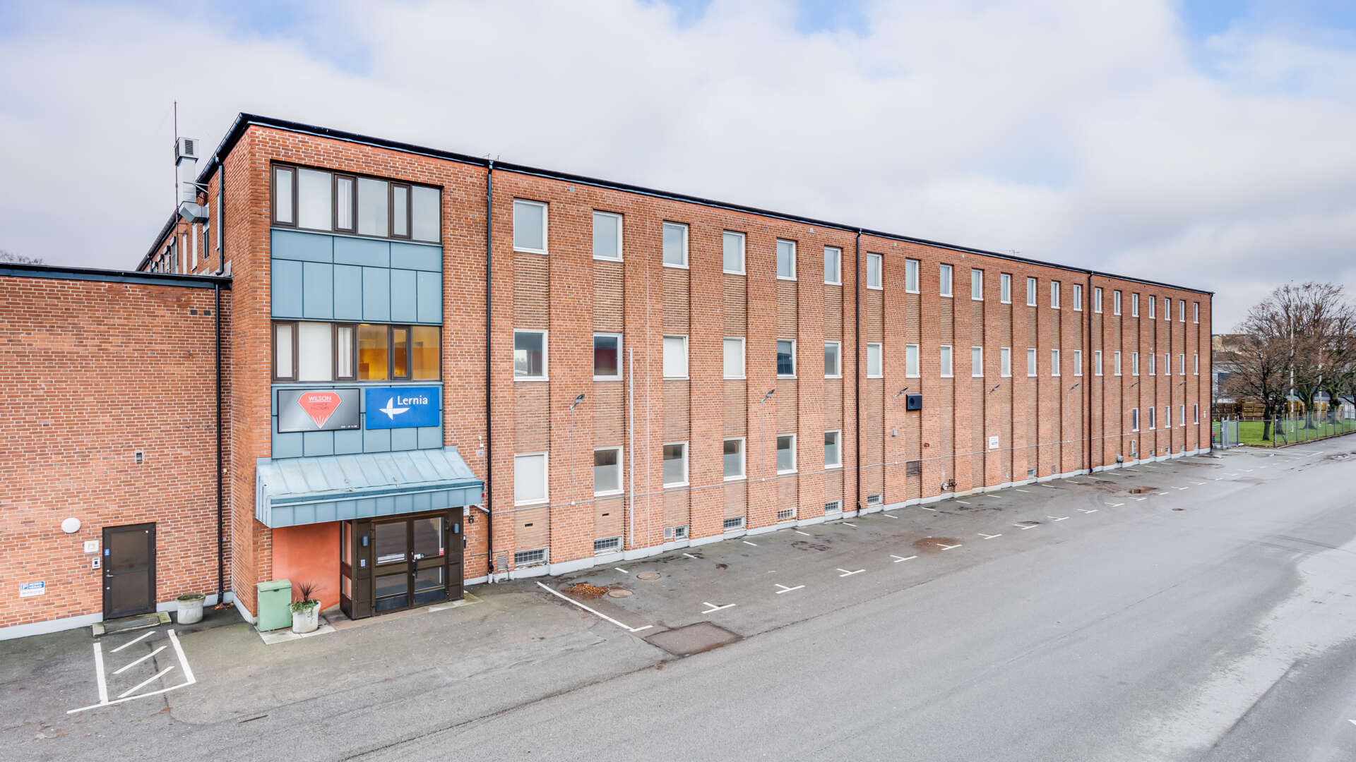 Ljus kontorslokal i södra Helsingborg