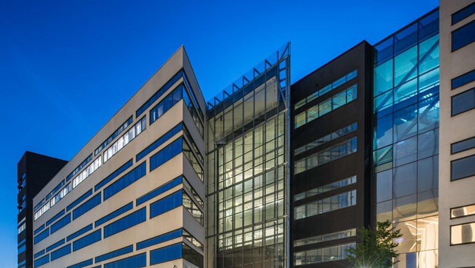 Grannfastigheten Cube