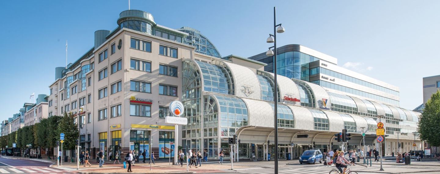 I Helsingborgs centrum genomförde Wihlborgs under 2014-2016 en om- och tillbyggnad på Knutpunkten