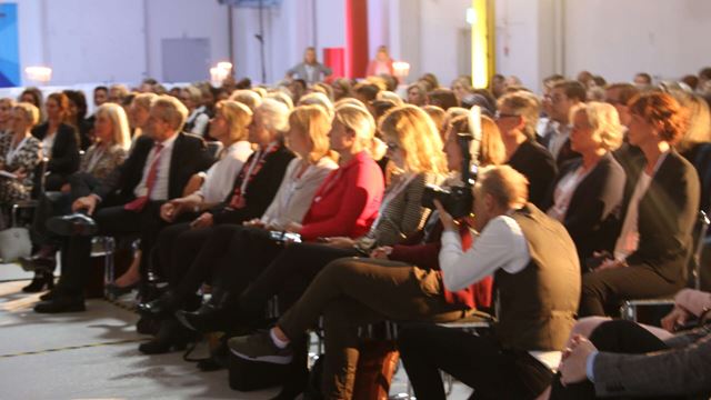 För att öka andelen kvinnor i styrelserna krävs engagemang från både män och kvinnor.