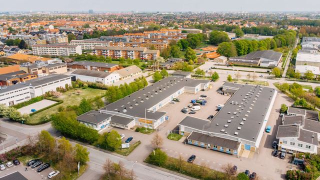 Flygbild av lagerlokal i Limhamn.