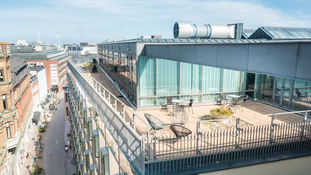 Takterass på översta våningen, fastigheten Sankt Jörgen 21 i Malmö.