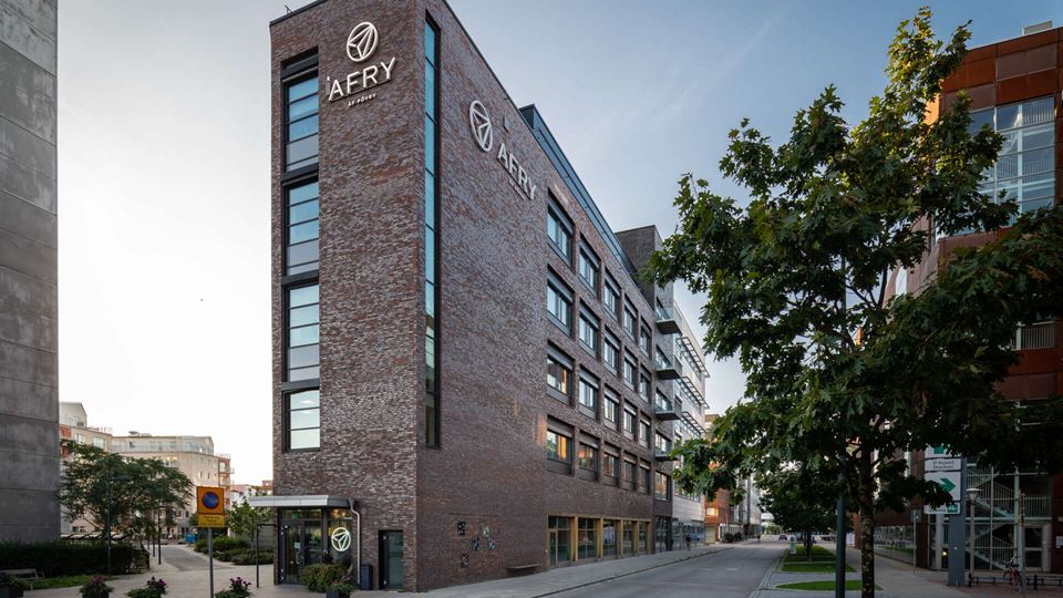 Gängtappen 2, fastighet med kontor och butiker på Hallenborgs gata 4 i Dockan i Malmö